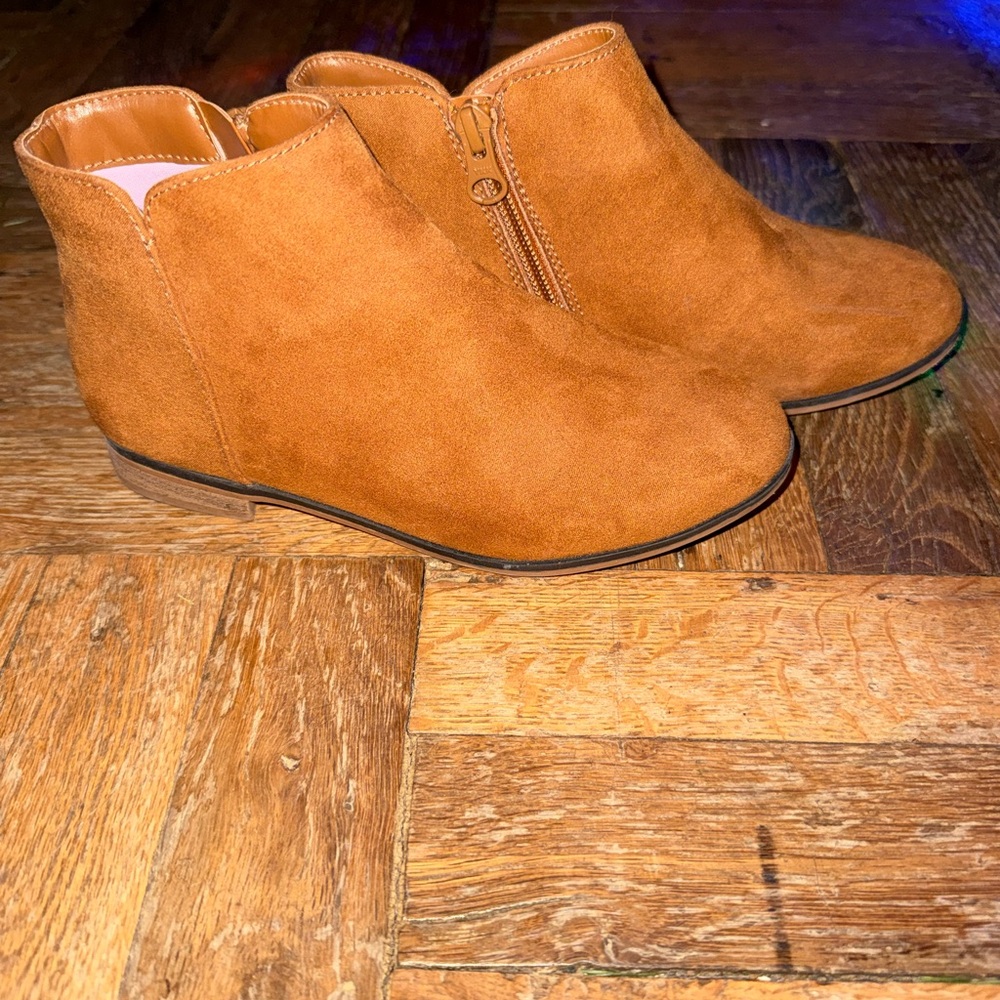 Cat & Jack Tan Ankle Boots